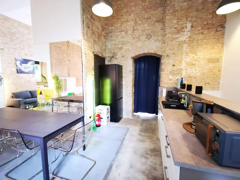 Sc 00 Loft By Rockchair Apartments L Superhost Status L Unique & Style Loft 205 Sqm 2 Floors Tablefootball Tabletennis 3 Bathrooms Boxspringbeds Welcomes You! Berlin 0*,